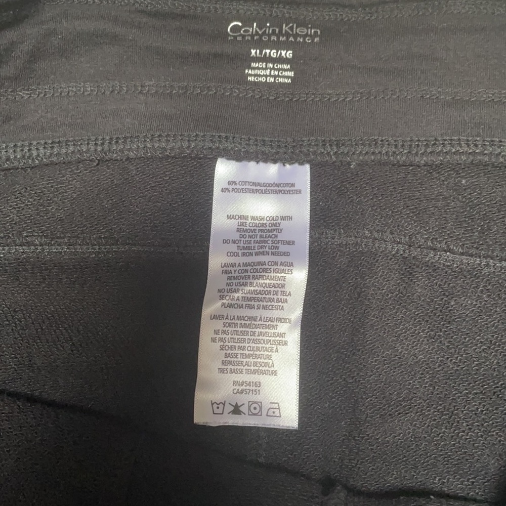Calvin Klein Joggers NWOT - Picture 4 of 4